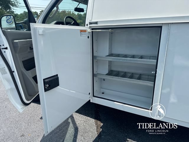 Certified 2024 Ford E-350 and Econoline 350 Super Duty w/ Power Windows & Locks Group RWD image 12