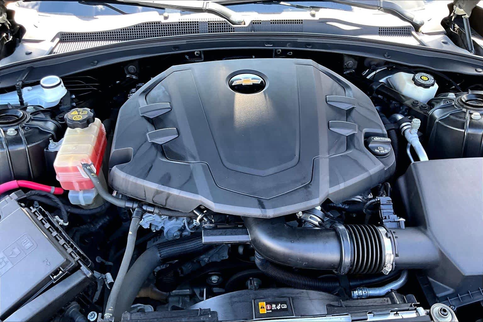Used 2017 Chevrolet Camaro LT RWD image 37