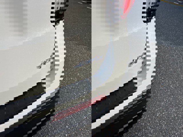 Certified 2025 Ford Explorer ST-Line w/ ST-Line Street Pack image 24