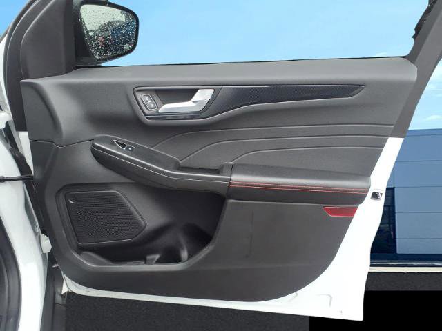 Certified 2023 Ford Escape ST-Line w/ Tech Pack #1 image 9