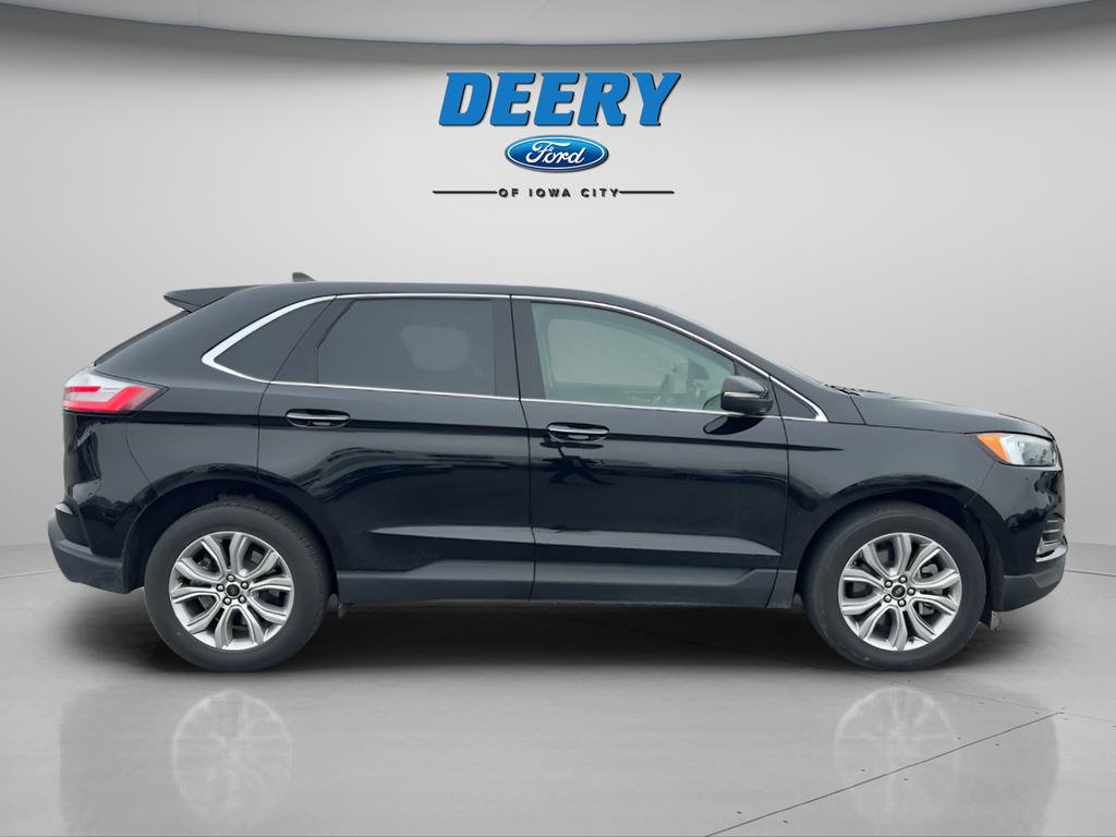 Certified 2024 Ford Edge Titanium AWD/4WD image 10