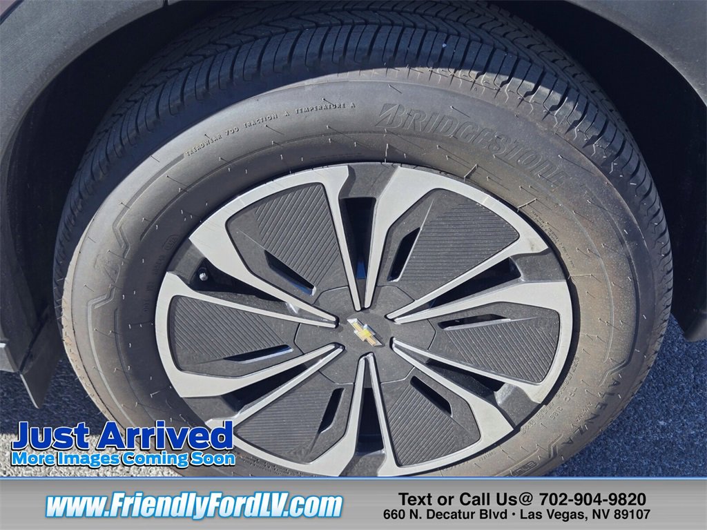 Used 2024 Chevrolet Blazer EV LT image 4