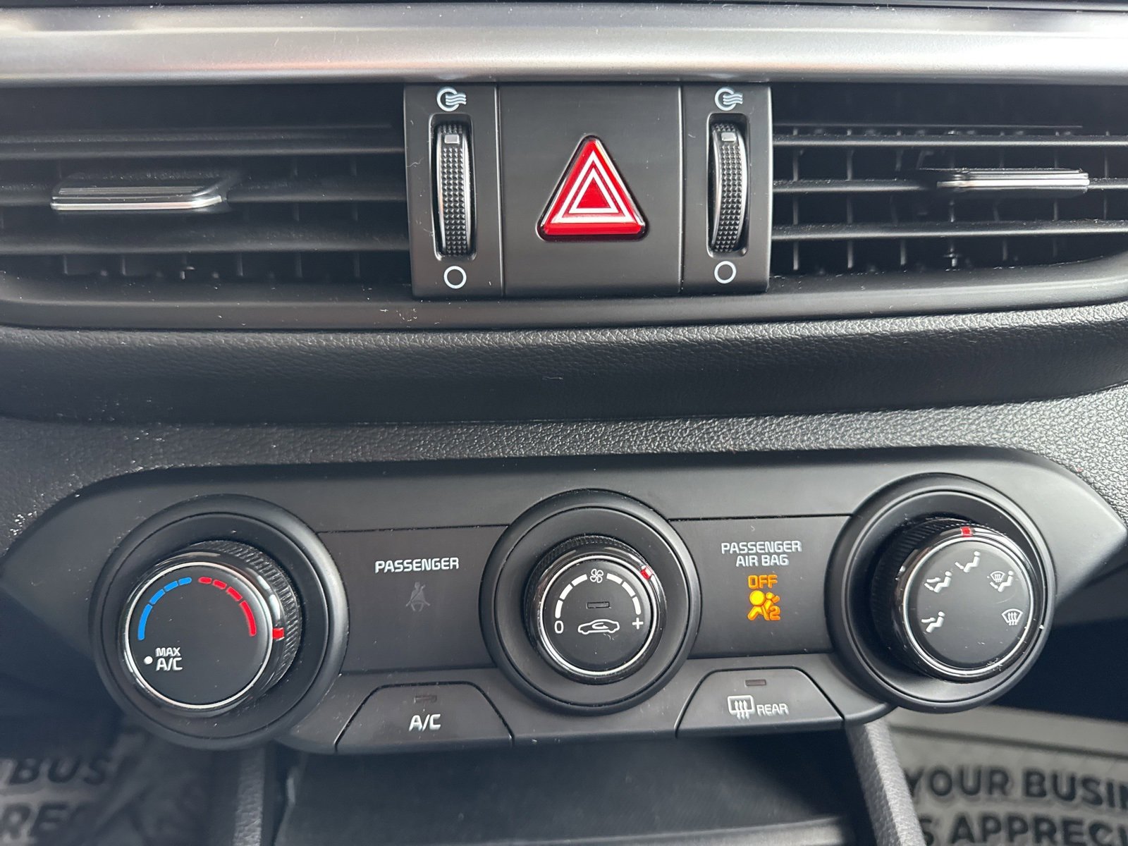 Used 2024 Kia Forte LXS image 29