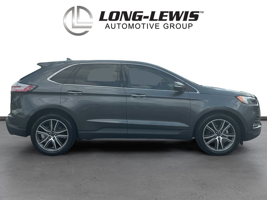 Certified 2019 Ford Edge Titanium w/ Equipment Group 301A FWD image 8