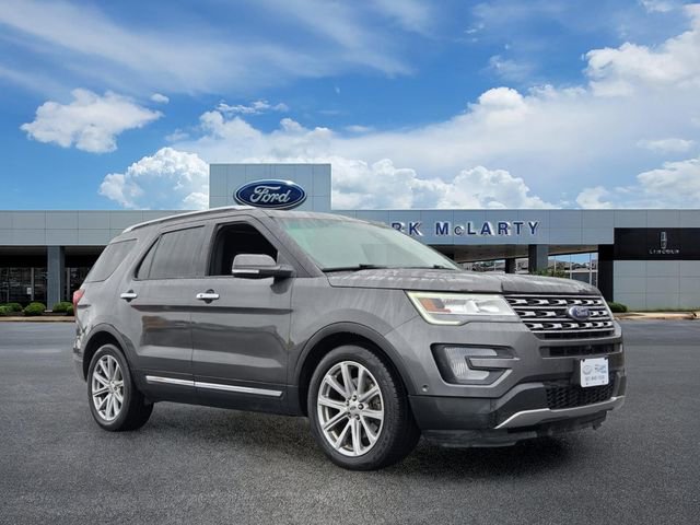 Certified 2017 Ford Explorer Limited w/ Equipment Group 301A FWD image 7