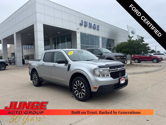 Certified 2024 Ford Maverick Lariat FWD image 1