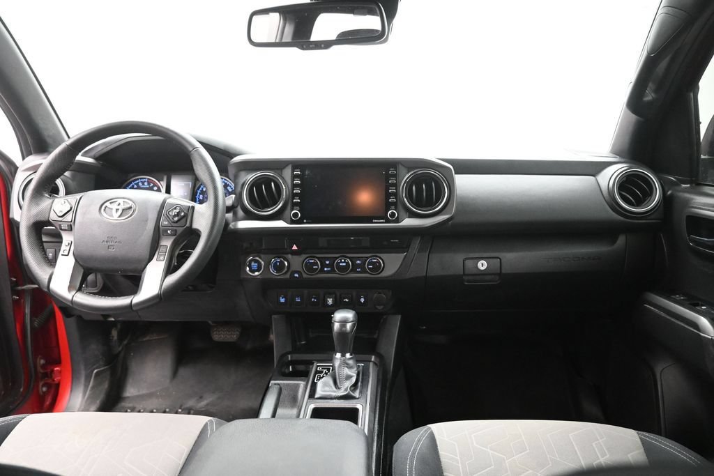 Used 2023 Toyota Tacoma TRD Off-Road w/ Technology Package AWD/4WD image 16