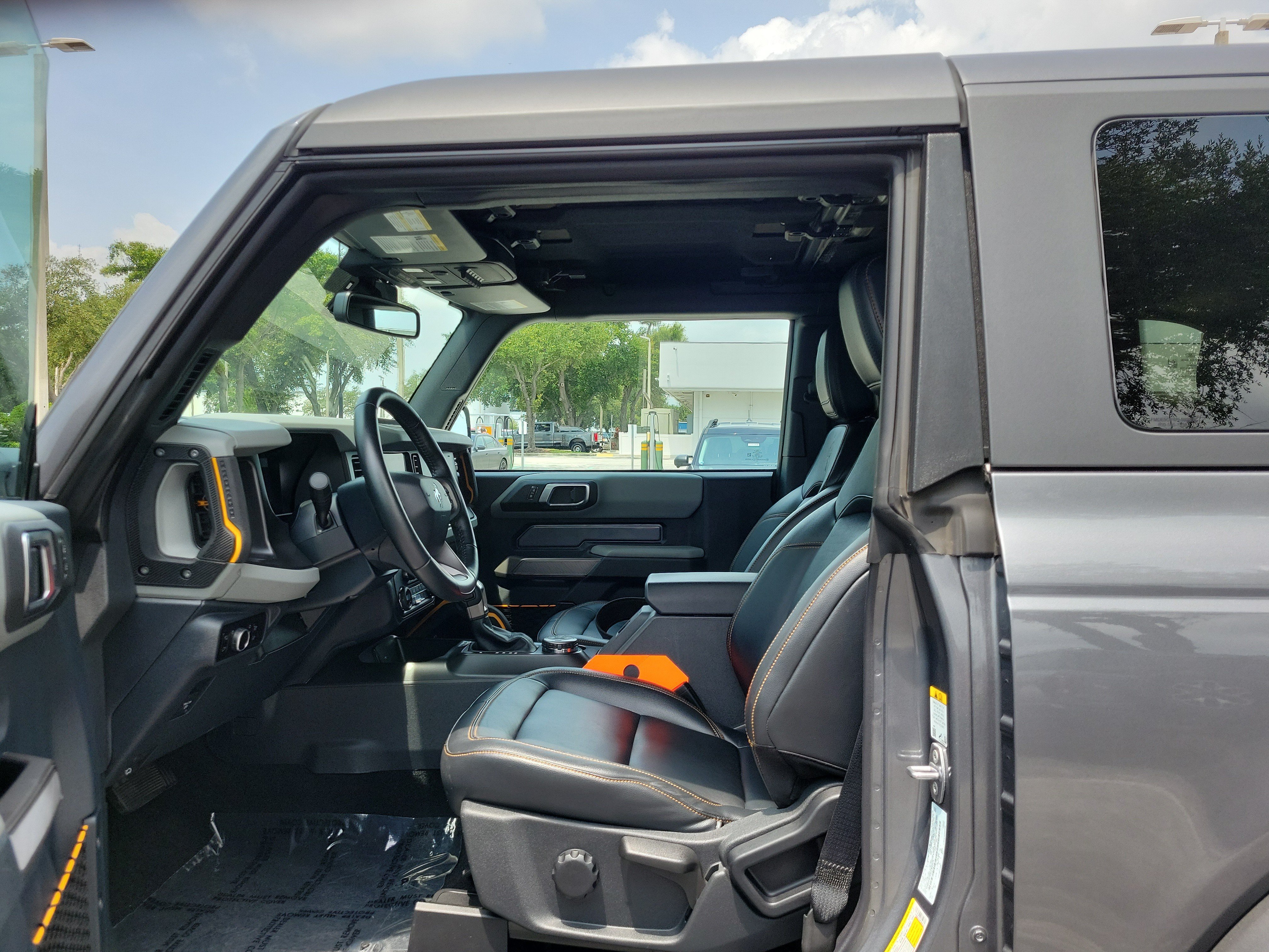 Certified 2023 Ford Bronco Badlands AWD/4WD image 14