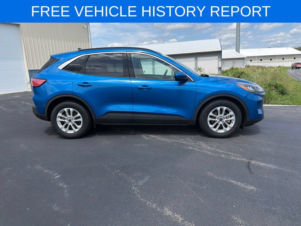 Certified 2020 Ford Escape SE FWD image 3