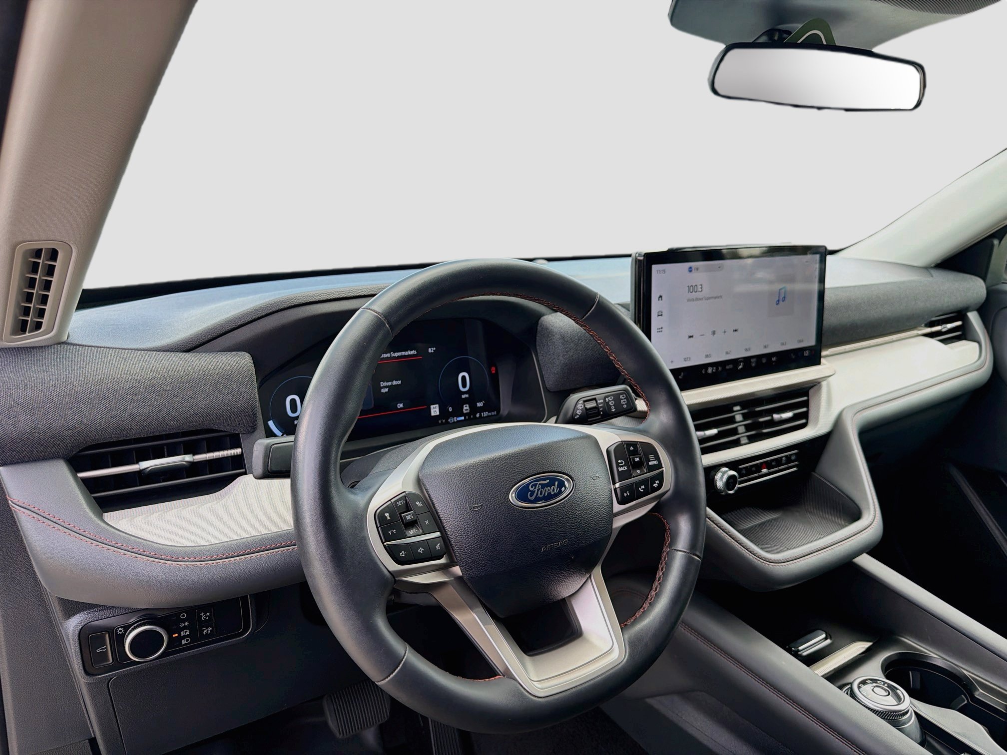 Certified 2025 Ford Explorer Active RWD image 9