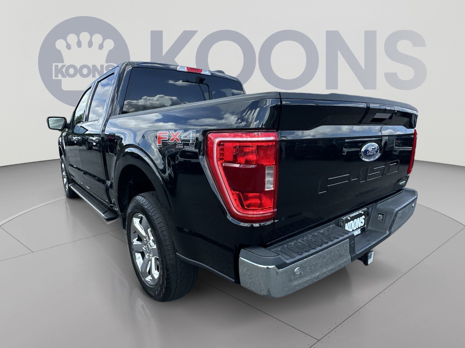 Certified 2022 Ford F150 XLT w/ Equipment Group 302A High AWD/4WD image 8