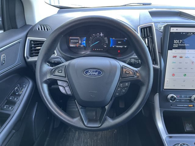 Certified 2024 Ford Edge SE image 15