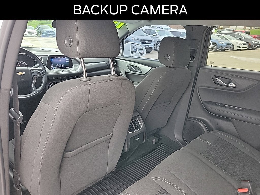 Used 2019 Chevrolet Blazer LT FWD image 13