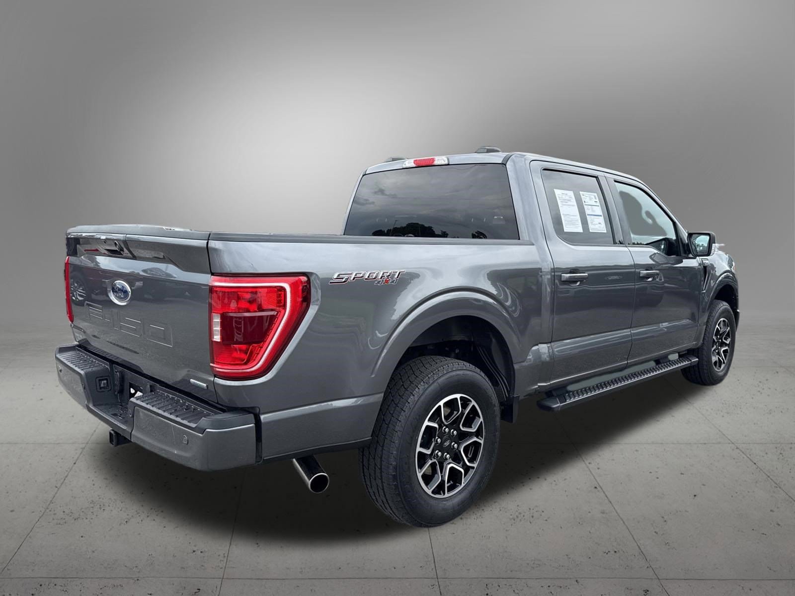 Certified 2022 Ford F150 XLT w/ Equipment Group 302A High AWD/4WD image 4