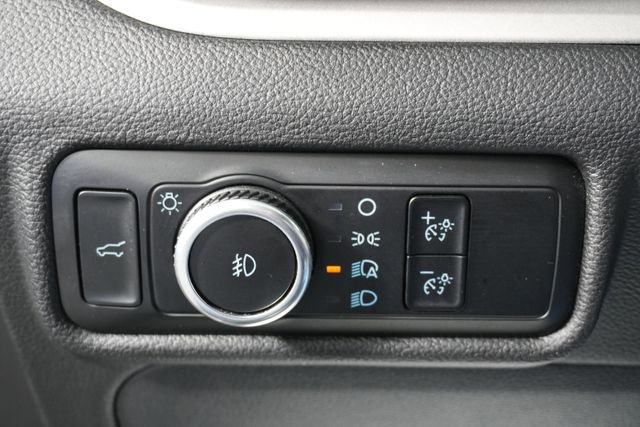 Certified 2024 Ford Explorer XLT w/ Equipment Group 202A image 15