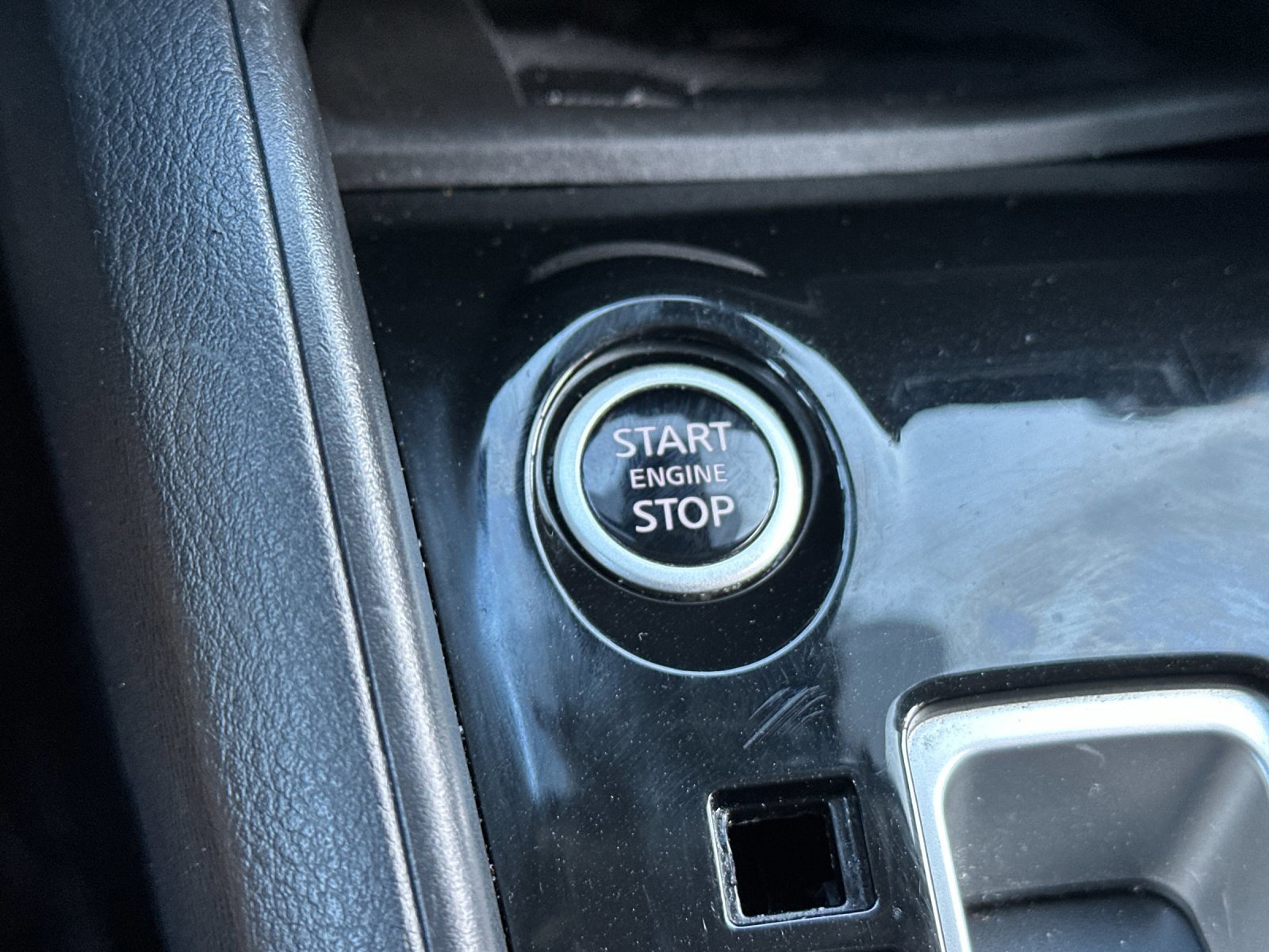 Used 2023 Nissan Versa SV image 20