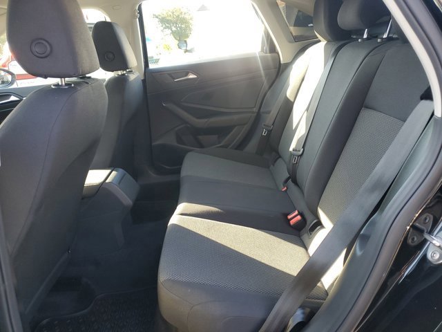 Used 2021 Volkswagen Jetta S w/ Driver Assistance Package image 9