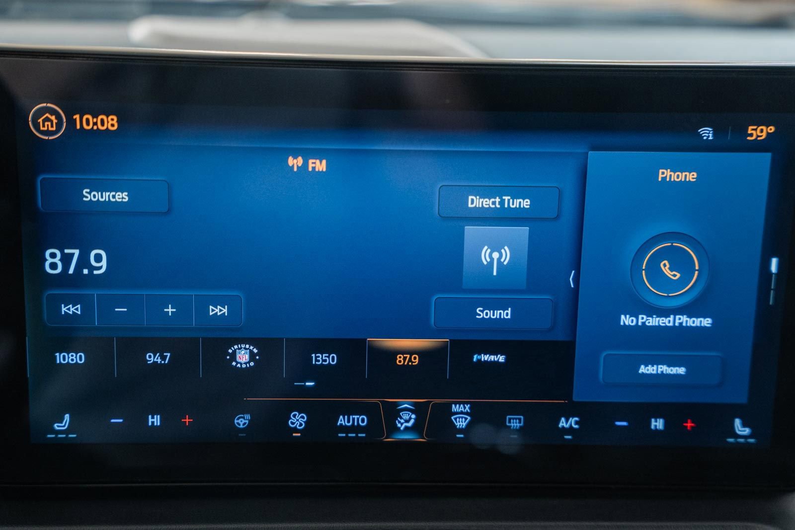 Certified 2025 Ford Mustang Premium w/ Wheel & Stripe Package image 26