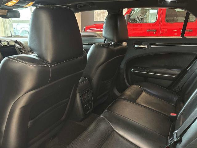 Used 2018 Chrysler 300 S w/ Safetytec Plus Group image 25