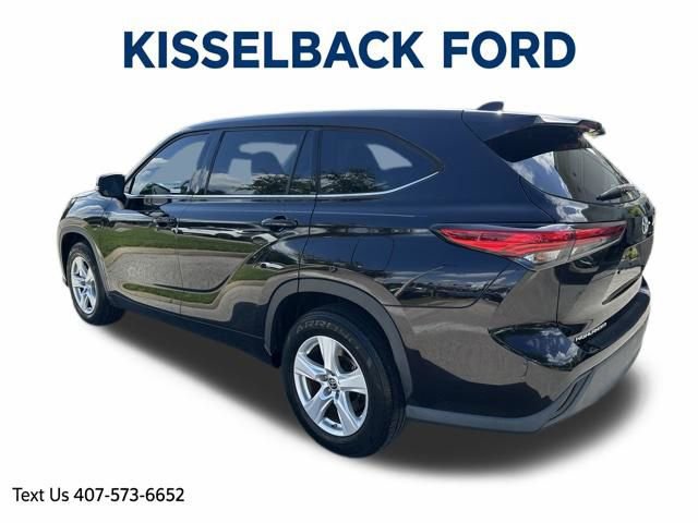 Used 2020 Toyota Highlander L FWD image 5