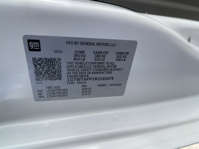 Used 2024 GMC Savana 2500 Work Van w/ Driver Convenience Package image 30