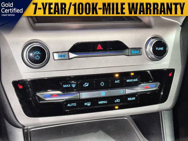 Certified 2024 Ford Explorer XLT image 27