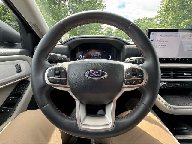 Certified 2025 Ford Explorer Active w/ Active Comfort Package AWD/4WD image 19