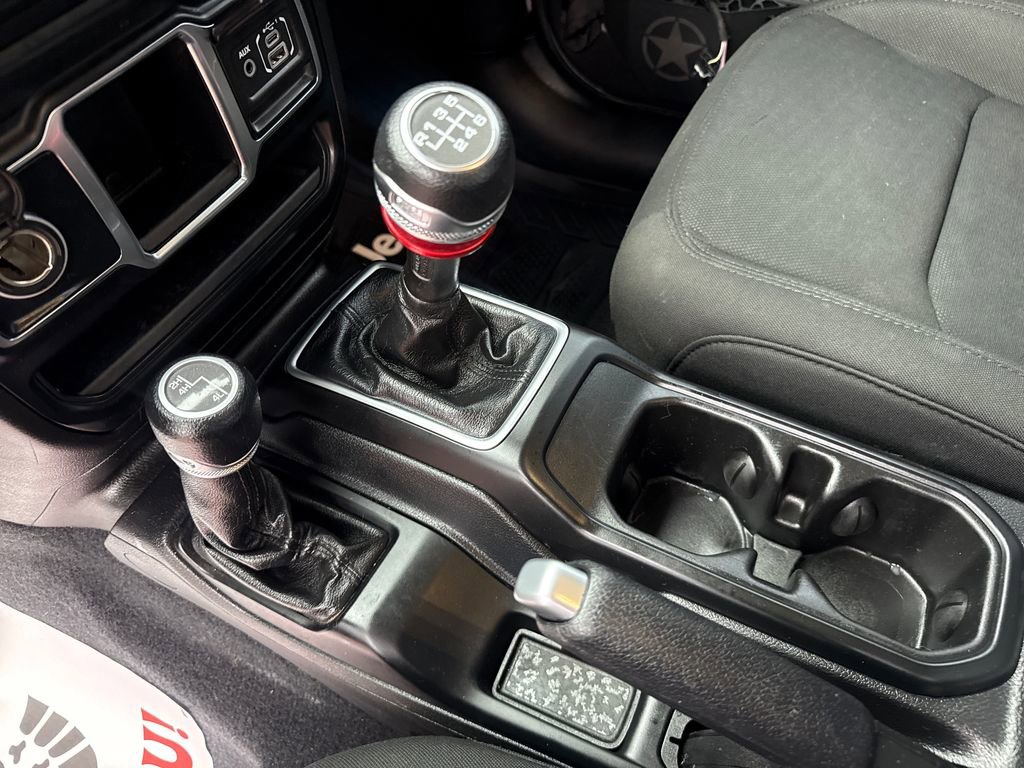 Used 2019 Jeep Wrangler Sport AWD/4WD image 20