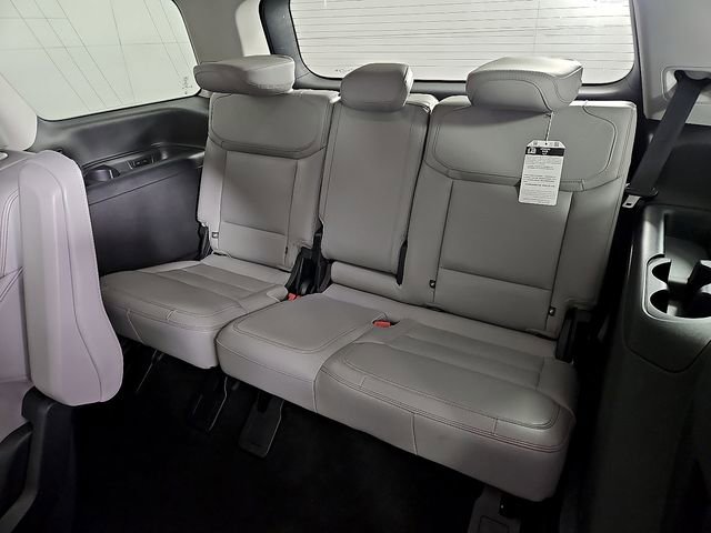 Certified 2025 Ford Expedition Active image 11