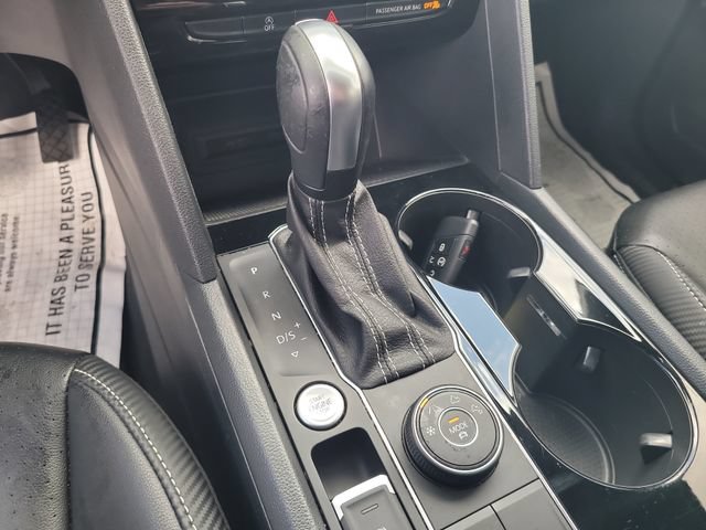 Used 2023 Volkswagen Atlas Cross Sport SEL AWD/4WD image 19
