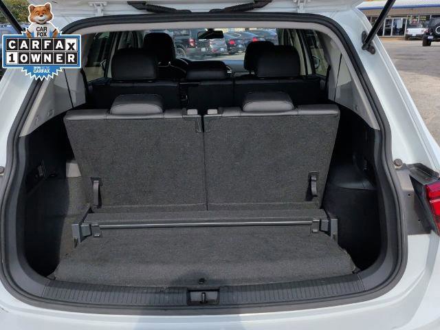 Used 2019 Volkswagen Tiguan SE image 19