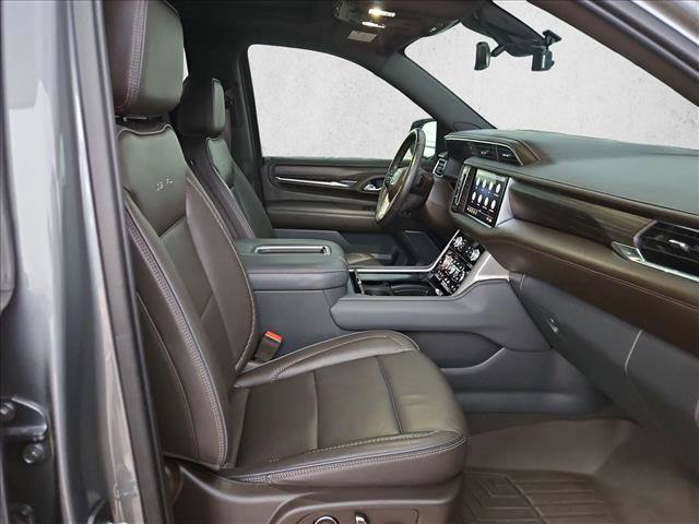 Used 2021 GMC Yukon Denali w/ Denali Premium Package AWD/4WD image 17