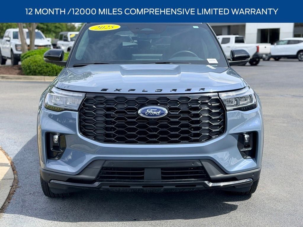 Certified 2025 Ford Explorer ST-Line w/ Premium Package RWD image 5