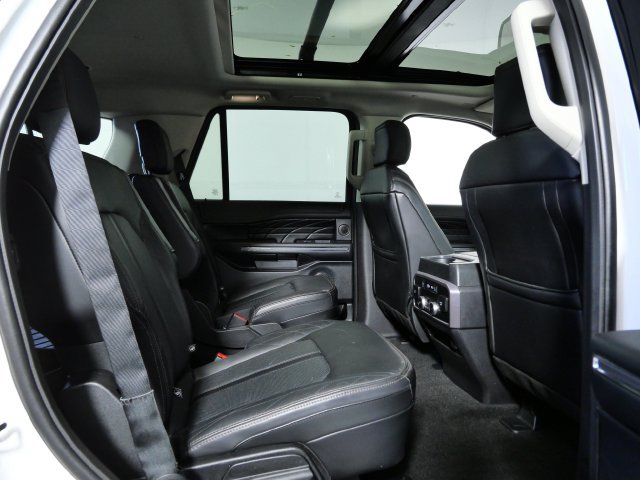 Certified 2019 Ford Expedition Platinum AWD/4WD image 11