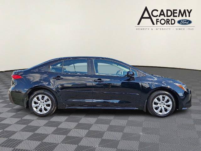 Used 2024 Toyota Corolla LE FWD image 7