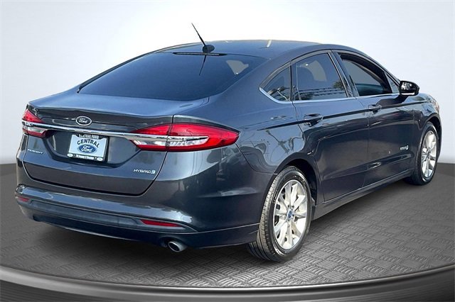 Certified 2017 Ford Fusion S image 4