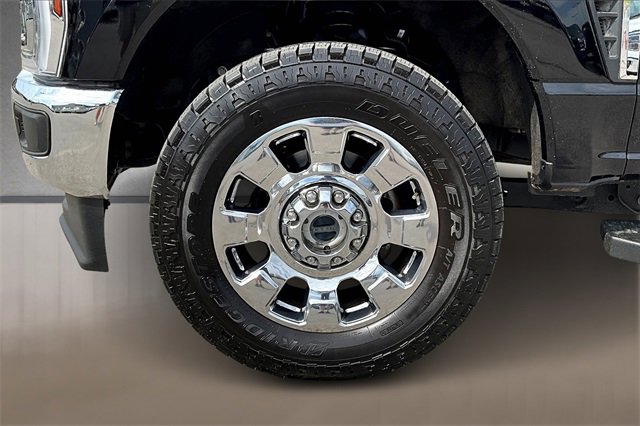 Certified 2024 Ford F250 Lariat w/ Chrome Package image 7