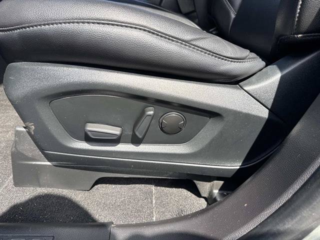 Certified 2020 Ford Explorer XLT w/ Equipment Group 202A AWD/4WD image 13