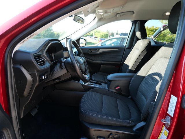 Certified 2023 Ford Escape Active AWD/4WD image 9