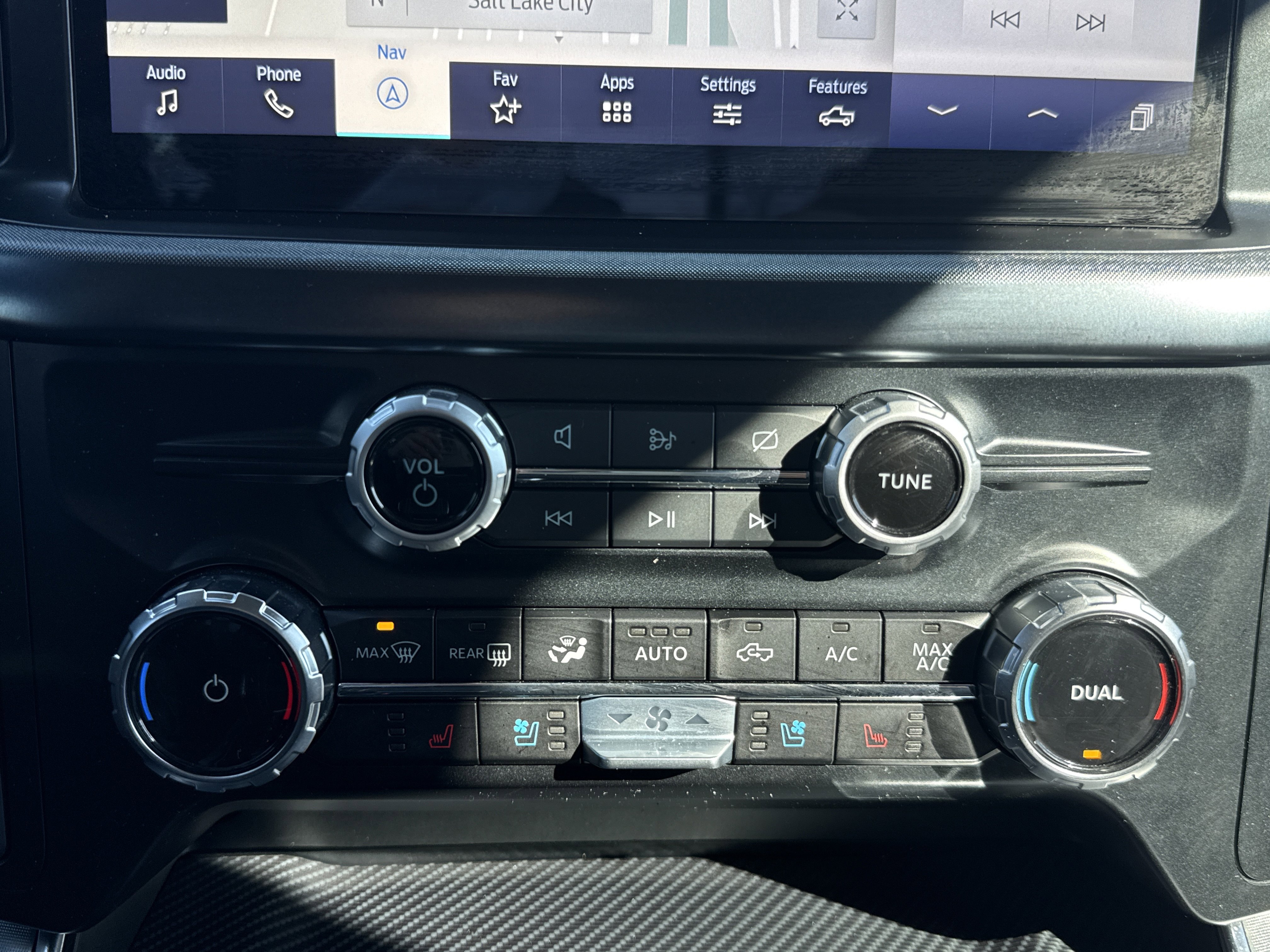 Certified 2023 Ford F150 Limited image 24