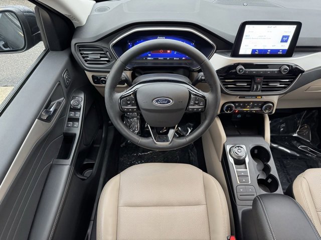 Certified 2022 Ford Escape SEL w/ Technology Package image 10