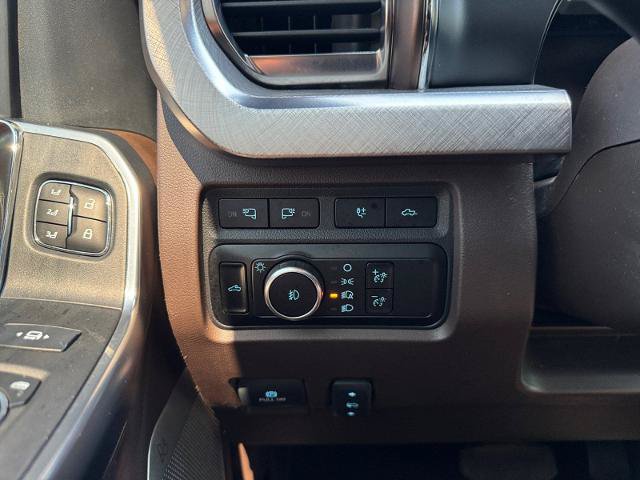 Certified 2023 Ford F350 King Ranch AWD/4WD image 23