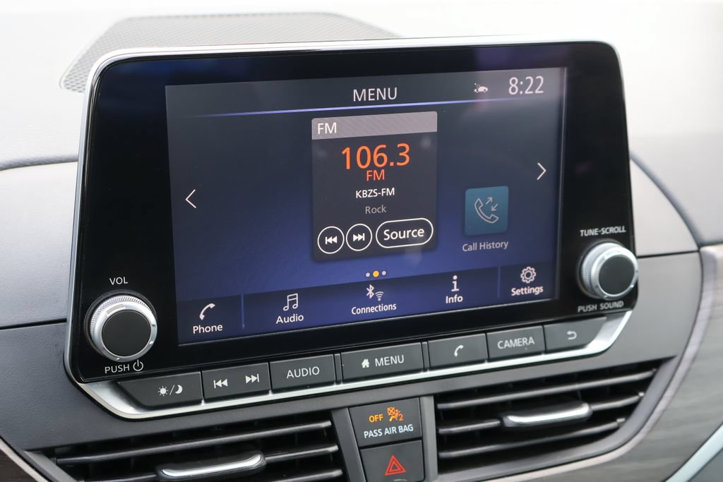 Used 2025 Nissan Altima 2.5 SV FWD image 27