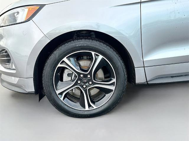 Certified 2022 Ford Edge ST image 22