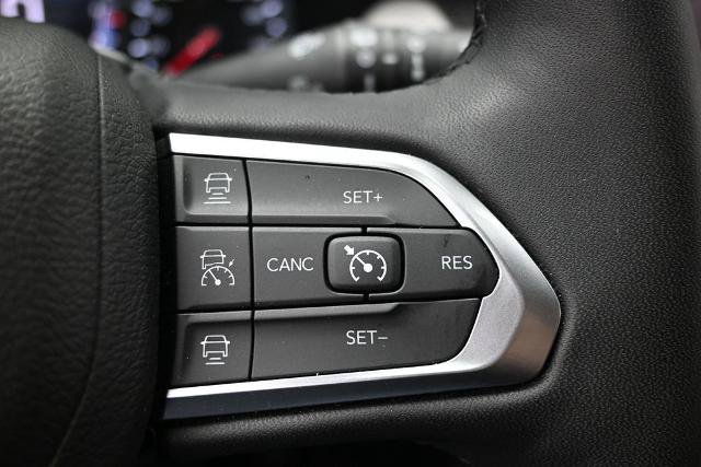 Used 2025 Jeep Compass Limited AWD/4WD image 26