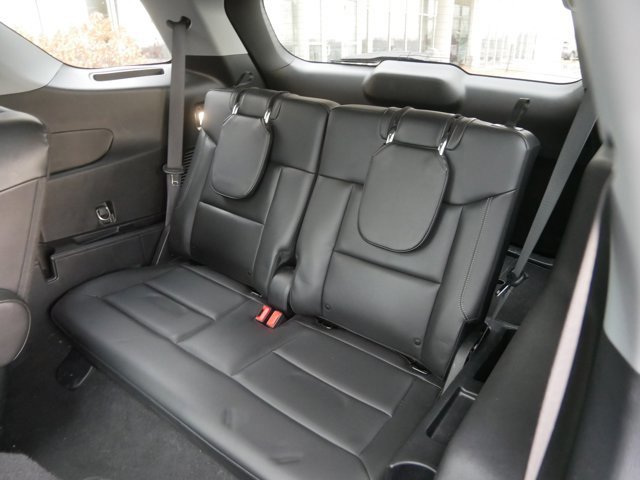 Certified 2023 Ford Explorer XLT w/ Equipment Group 202A image 18