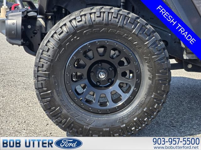 Used 2018 Jeep Wrangler Unlimited Rubicon AWD/4WD image 10