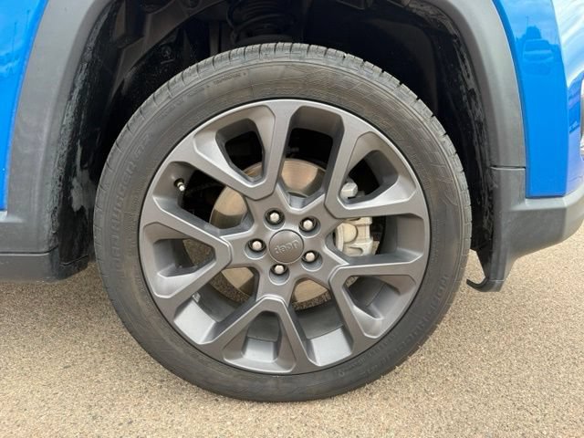 Used 2021 Jeep Compass Latitude FWD image 38