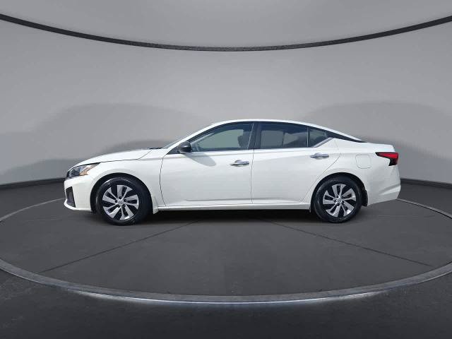 Used 2024 Nissan Altima 2.5 S FWD image 5