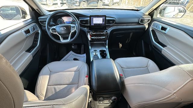 Certified 2023 Ford Explorer Limited w/ Equipment Group 301A image 14